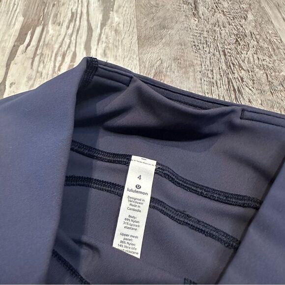 LULULEMON‎ Never Still Crop Leggings Womens Size 4 Run Blue Pockets Mesh - Picture 10 of 11
